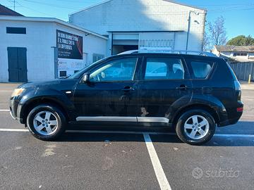 Mitsubishi Outlander 2.0 4x4