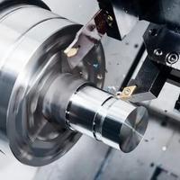 Tornitore cnc