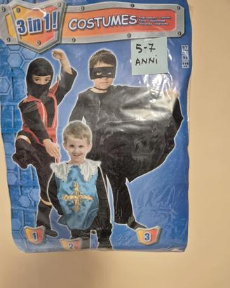 Vestiti carnevale stock