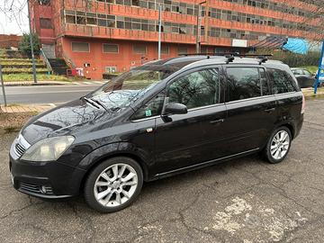 Opel Zafira II anno 2007 1.9 cdti Cosmo 120cv