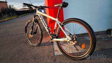 Mountain-bike MTB btwin 580 27,5"