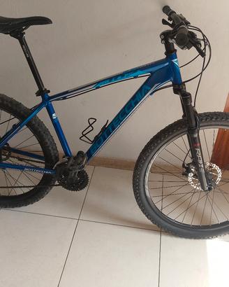 MTB ruote 27.5 freni disco meccanicamente apposto 