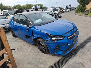 OPEL CORSA PER RICAMBI CODICE MOTORE YH01