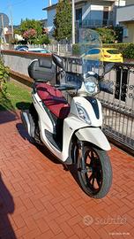 Sym 125 ST