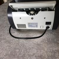 Apparecchio conta e verifica banconote