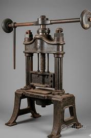 
 Rara Pressa a Bilanciere
 Antica in Ghisa – 
Pe