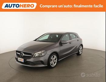 MERCEDES-BENZ A 180 d Sport