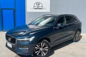 Volvo XC 60 XC60 B4 (d) AWD Geartronic Momentum Pr