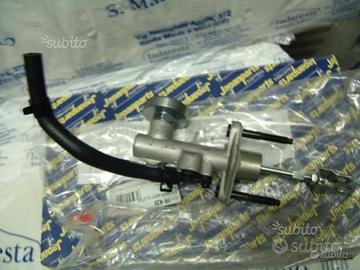 Pompa frizione kia sorento (jc) 2.5crdi 416103e010