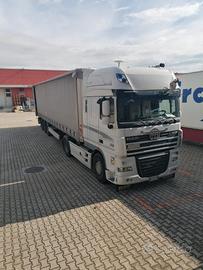 Autoarticolato trattore + semirimorchio