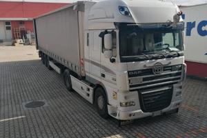 Autoarticolato trattore + semirimorchio