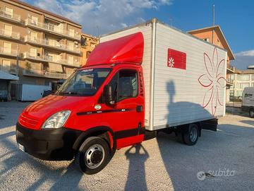 IVECO DAILY 35C12 CASSONE FURGONATO E SPONDA CARIC