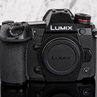 Panasonic Lumix G9 corpo perfetto + accessori