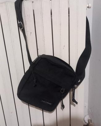 borsello eastpak