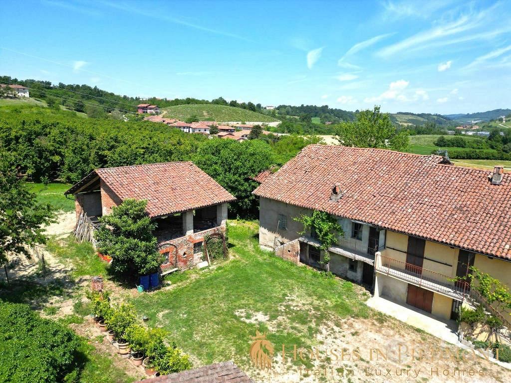 Rustico / Casale di 350 m² a Dogliani - Vista 2