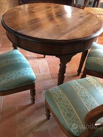 Tavolo d’antiquariato e 4 sedie RESTAURATI