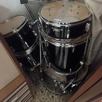 Batteria Pearl Roadshow 