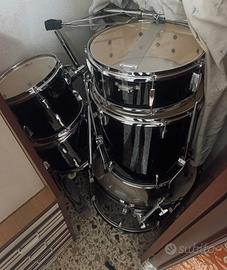 Batteria Pearl Roadshow 