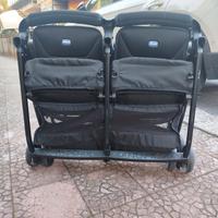 passeggino gemellare chicco