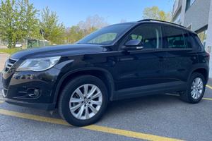Volkswagen Tiguan 2.0 TDI DPF *Neopatentati*Cerchi