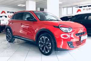 Fiat 600 Hybrid 100 CV DCT MHEV La Prima