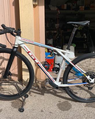 Bici gravel GT karakoram tg L