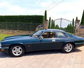 Jaguar XJS 6.0 v12 Book sevice