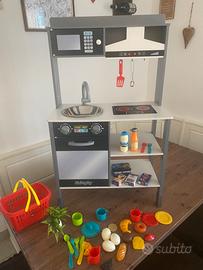 Cucina giocattolo