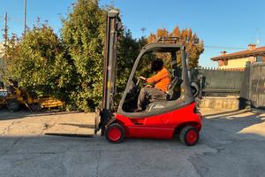 S147 - Muletto Linde 18 q