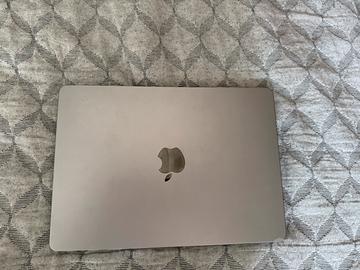 Macbook Air 13 pollici M2