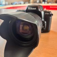 Nikon f50 con ottica Tamron