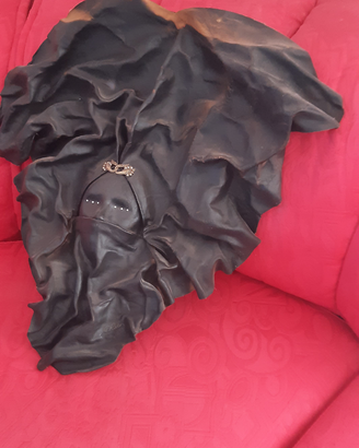 Maschera esotica in cuoio