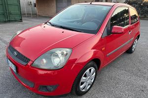 FORD Fiesta 1.4 TDCi 3p. Ghia senza nessun lavor