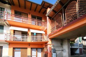 CASA SEMINDIPENDENTE A RIVARA