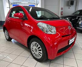TOYOTA iQ 1.0 CVT Trend - NEOPATENTATO