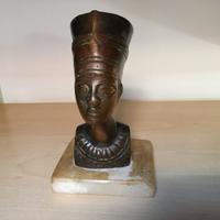 Regina Nefertiti busto in bronzo con base di marmo