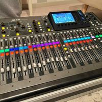 Behringer x32 + flight case