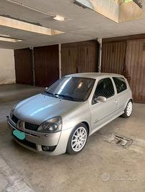 RENAULT Clio 2ª serie - 2004