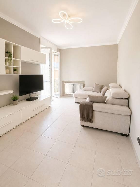 Appartamento di 109 m² con 4 locali e box auto a B - Vista 4
