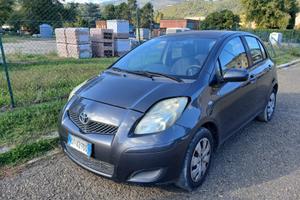 TOYOTA YARIS 2* SERIE 2009