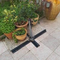 porta ombrellone da giardino