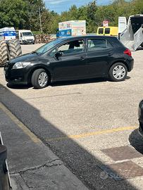 Ricambi toyota auris
