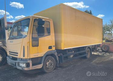 Iveco Eurocargo furgonatura/pedana idraulica