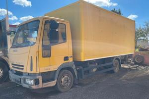 Iveco Eurocargo furgonatura/pedana idraulica
