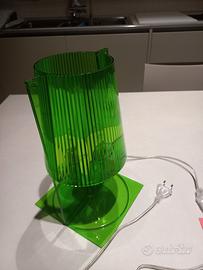 Lampada da tavolo originale Kartell