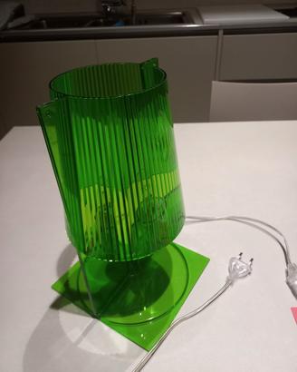 Lampada da tavolo originale Kartell