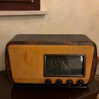 Radio d’epoca DUCATI