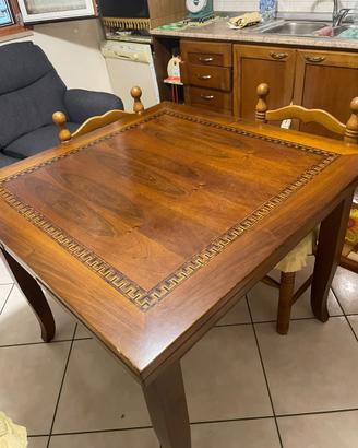 Tavolo in legno