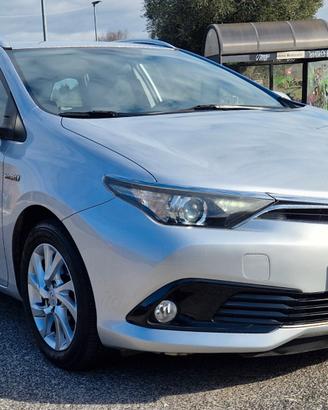 Toyota Auris Touring Sports 1.8 Hybrid Lounge