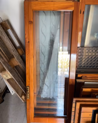 Finestre in legno gratis